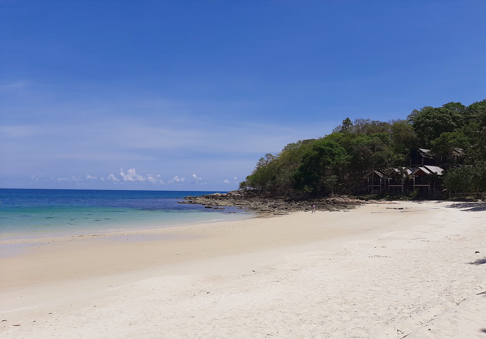 Photo de Tubtim Beach avec un rivage droit