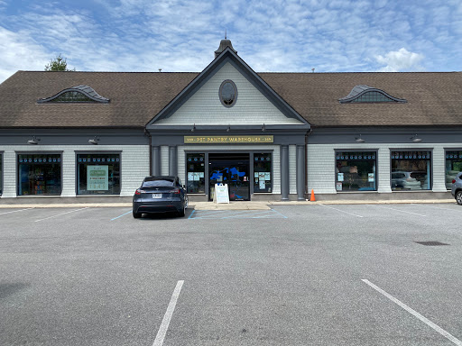 Pet Store «Pet Pantry Warehouse», reviews and photos, 259 Purchase St, Rye, NY 10580, USA
