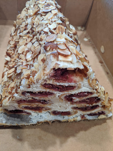 Grocery Store «European Market & Deli 