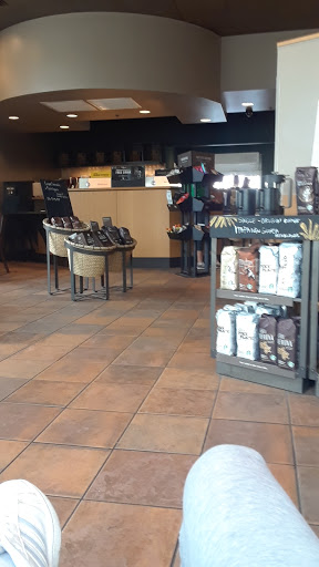Coffee Shop «Starbucks», reviews and photos, 2842 S 17th Ave, Broadview, IL 60155, USA