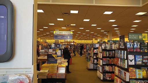 Barnes & Noble stores Detroit