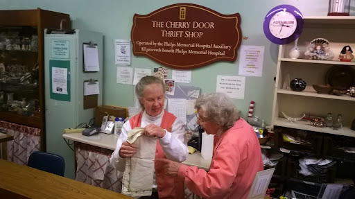 Thrift Store «The Cherry Door Thrift Shop», reviews and photos, 36 Main St, Tarrytown, NY 10591, USA