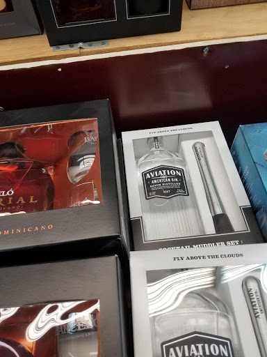 Liquor Store «Empire Liquors», reviews and photos, 103-05 Queens Blvd, Forest Hills, NY 11375, USA