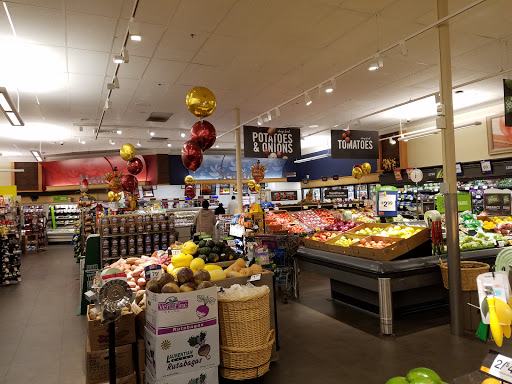 Grocery Store «Stop & Shop», reviews and photos, 105 Alewife Brook Pkwy, Somerville, MA 02144, USA