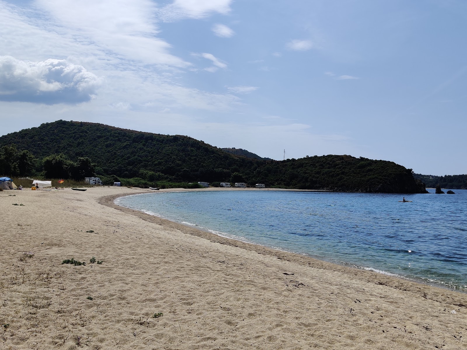 Foto de Azapiko beach V con bahía mediana