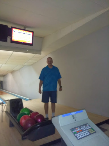 Bowling Alley «Circle Bowling Center», reviews and photos, 910 N New Warrington Rd, Pensacola, FL 32506, USA