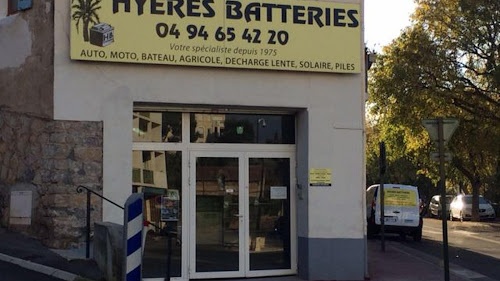 Magasin de pièces de rechange automobiles Hyères Batteries Hyères