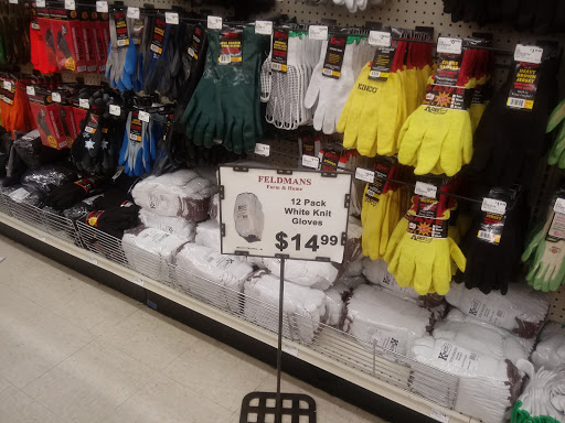 Animal Feed Store «FELDMANS Farm & Home», reviews and photos, 1332 W Kansas St, Liberty, MO 64068, USA