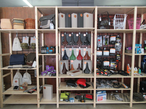 Bicycle Store «Cosmic Bikes Inc.», reviews and photos, 4641 N Milwaukee Ave, Chicago, IL 60630, USA