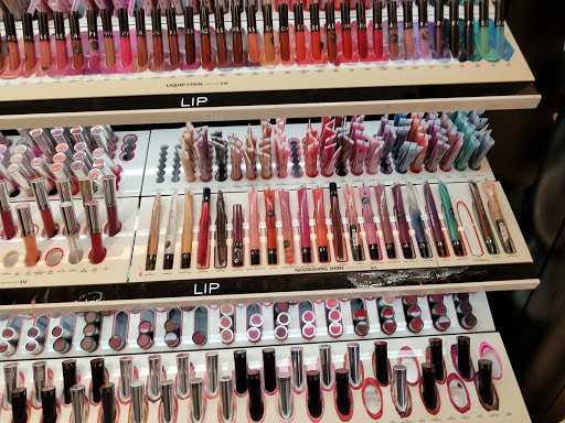 Cosmetics Store «SEPHORA», reviews and photos, 516 SW 145th Terrace, Pembroke Pines, FL 33027, USA