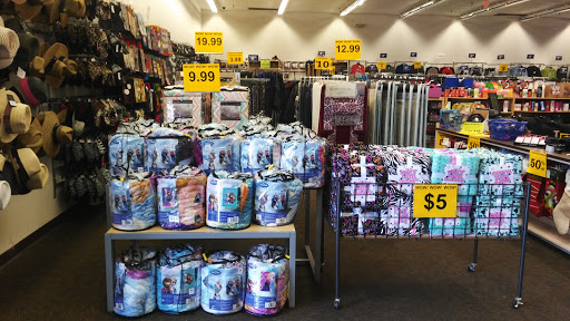 Discount Store «Fallas Discount Stores», reviews and photos, 8354 Pines Blvd, Pembroke Pines, FL 33024, USA