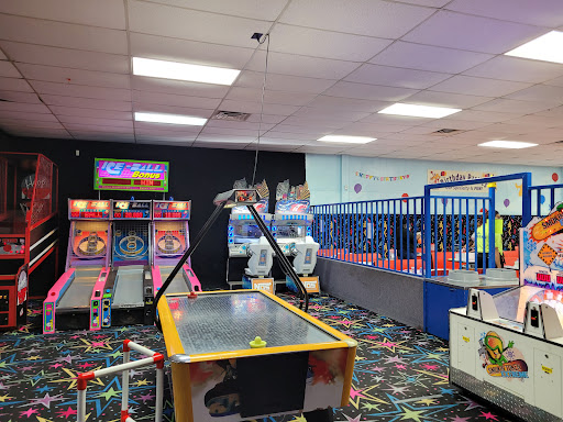 Amusement Center «Star City Skate & Play», reviews and photos, 1131 N Wesleyan Blvd, Rocky Mount, NC 27804, USA
