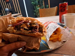 Photo n°64 de Beni Burger - Asnières-sur-seine à Asnières-sur-Seine ()