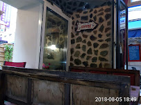 Atmosphère du Restaurant français Le Point d'Interrogation ? Restaurant Ardéchois depuis 1979 à Vallon-Pont-d'Arc - n°4
