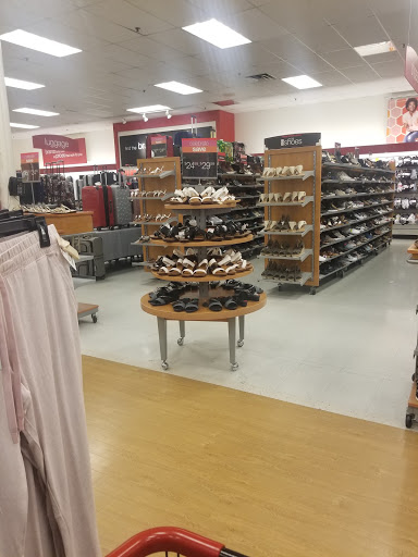 Department Store «T.J. Maxx», reviews and photos, 444 State Rd, North Dartmouth, MA 02747, USA