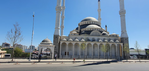Otogar cami (otogar mosque)
