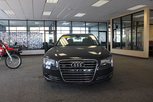 Used Car Dealer «Auto Mall of Champaign», reviews and photos, 1912 Moreland Blvd, Champaign, IL 61822, USA