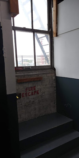 Self-Storage Facility «Portland Storage Company», reviews and photos, 215 SE Morrison St, Portland, OR 97214, USA