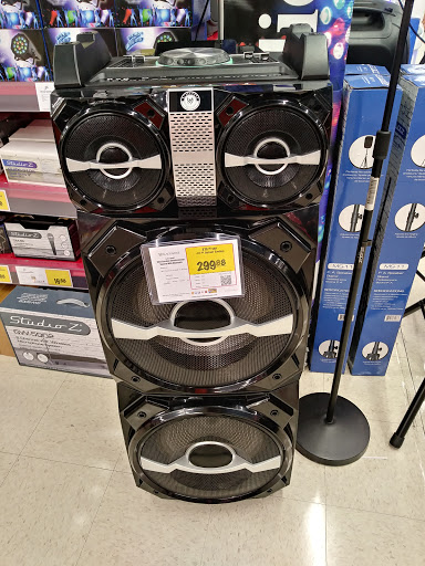 Department Store «BrandsMart USA», reviews and photos, 821 SW Natura Blvd, Deerfield Beach, FL 33441, USA