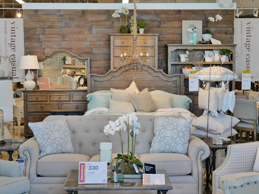 Furniture Store «Ashley HomeStore», reviews and photos, 2915 N Dale Mabry Hwy, Tampa, FL 33607, USA