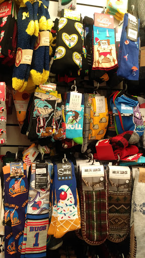 Department Store «T.J. Maxx», reviews and photos, 33025 Grand River Ave, Farmington, MI 48336, USA