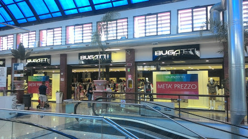 Bugatti Station