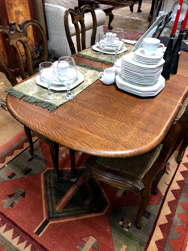 Second hand dining tables Dallas