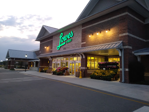 Lowes Foods of Leland, 1152 East Cutlar Crossing, Leland, NC 28451, USA, 