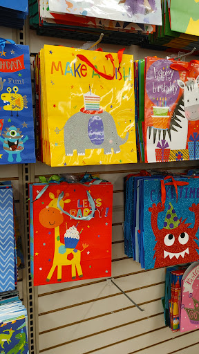 Dollar Store «Dollar Tree», reviews and photos, 646 Stewart Ave, Garden City, NY 11530, USA