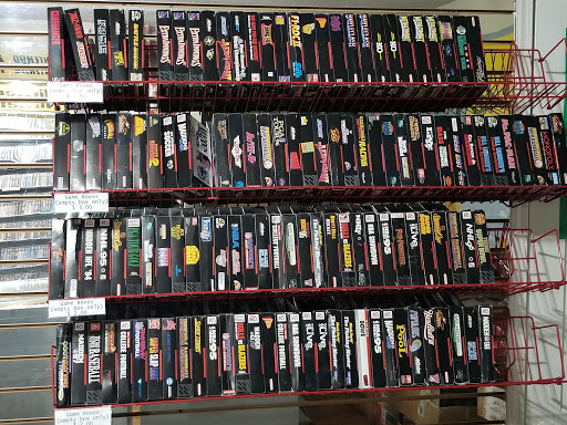 Video Game Store «Games Plus», reviews and photos, 3848 Summer Ave, Memphis, TN 38122, USA