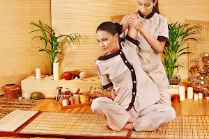 Siriburi Thai Spa & Massage image