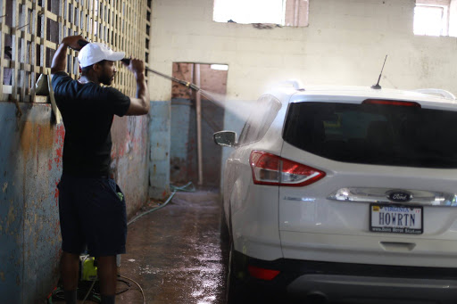 River District Carwash Deals en Danville