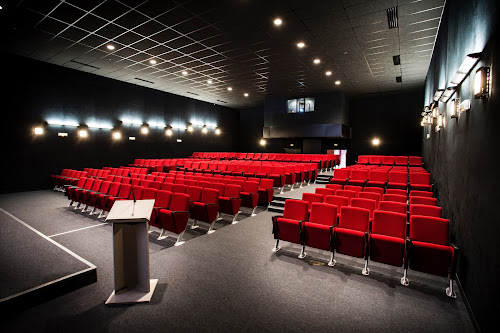 3iS - École de Cinéma Paris - Image et Son à Élancourt