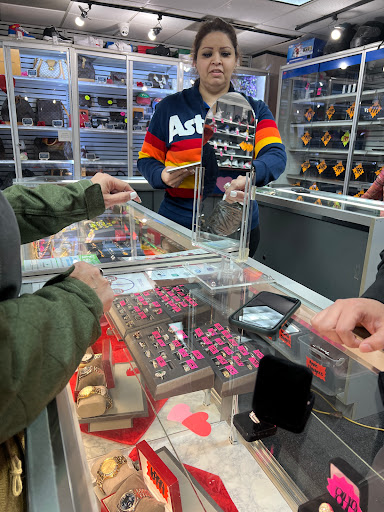 Pawn Shop «Sunbelt Pawn», reviews and photos, 337 FM 1960, Houston, TX 77090, USA