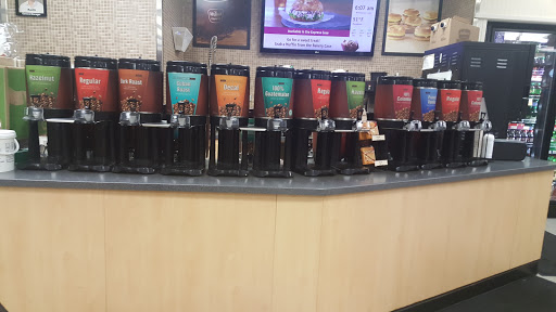 Sandwich Shop «Wawa», reviews and photos, 345 Union Hill Rd, Manalapan Township, NJ 07726, USA