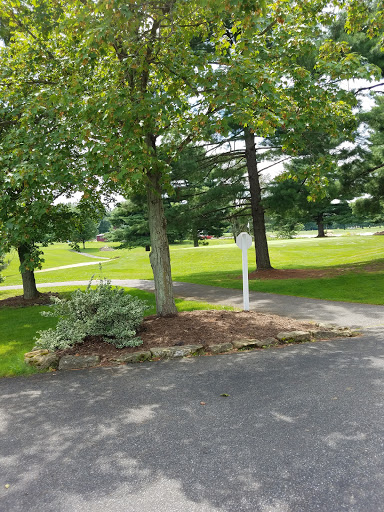 Golf Club «Pines Golf Club & Restaurant», reviews and photos, 1319 N Millborne Rd, Orrville, OH 44667, USA