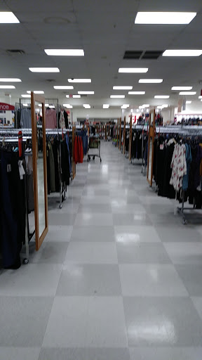 Department Store «T.J. Maxx», reviews and photos, 3111 111th St, Naperville, IL 60540, USA