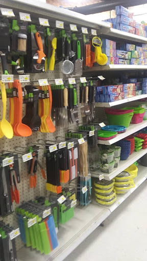 Supermarket «Cash Saver Grocery», reviews and photos, 3044 Wilson Ave, Louisville, KY 40211, USA