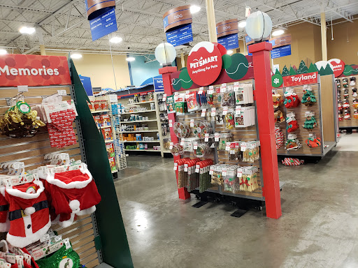 Pet Supply Store «PetSmart», reviews and photos, 8105 Moores Ln Ste 1300, Brentwood, TN 37027, USA