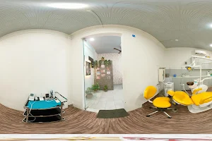 Crown Dental Care and Lab image