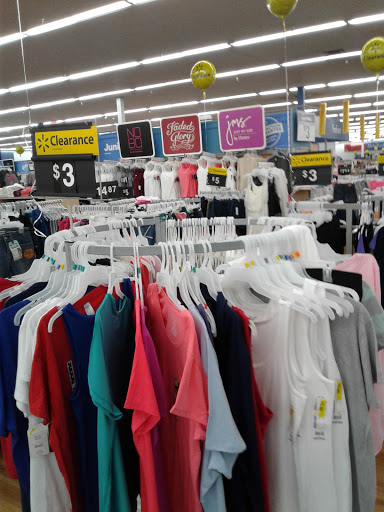 Discount Store «Walmart», reviews and photos, 3451 Tamiami Trail E, Naples, FL 34112, USA