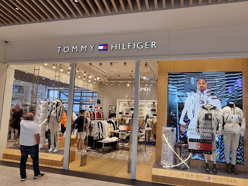 Tommy Hilfiger