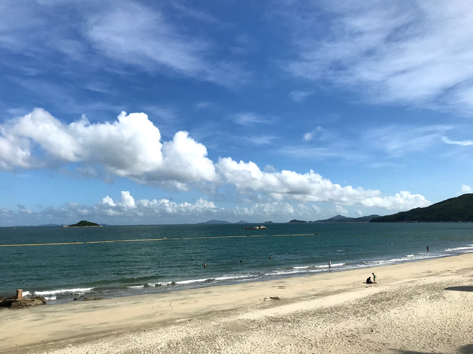 Lower Cheung Sha Beach photo #8