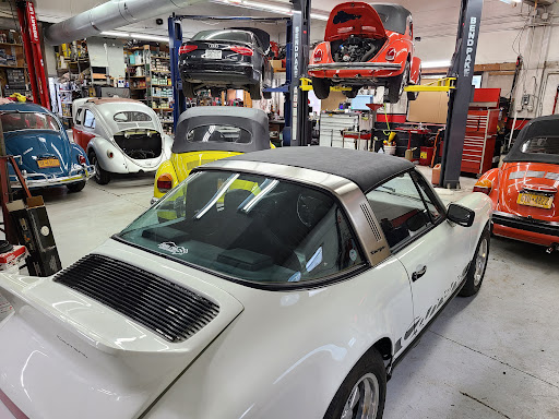 Auto Repair Shop «Foreign Car Specialists», reviews and photos, 124 Washington St, Poughkeepsie, NY 12601, USA