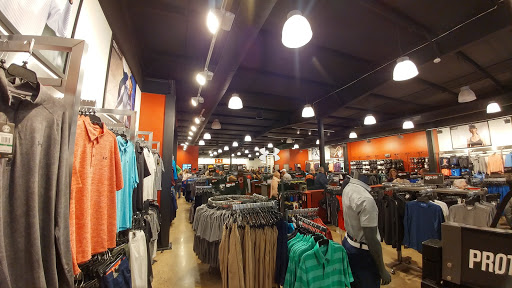 Clothing Store «Under Armour Factory House», reviews and photos, 35 S Willowdale Dr #207, Lancaster, PA 17602, USA