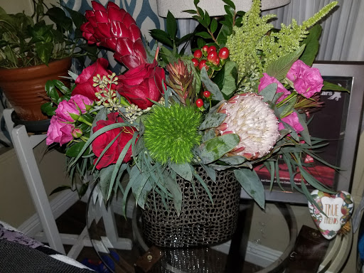 Florist «Point Loma Village Florist», reviews and photos, 3020 Cañon St, San Diego, CA 92106, USA