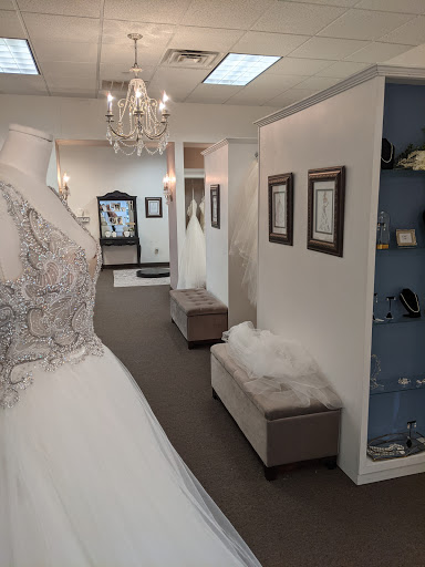 Bridal Shop «Mariée Bridal», reviews and photos, 8787 N Scottsdale Rd, Scottsdale, AZ 85258, USA