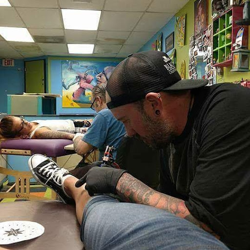 Tattoo Shop «Alternative Tattoo», reviews and photos, 613 Hilltop Rd, Curtis Bay, MD 21226, USA
