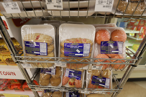 Grocery Store «Food Lion», reviews and photos, 410 Sandy Spring Rd, Laurel, MD 20707, USA