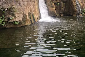 Kesharva Waterfall image